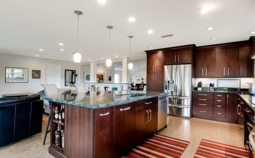 4884 Loch Ln, Palm City, FL 34990-3982