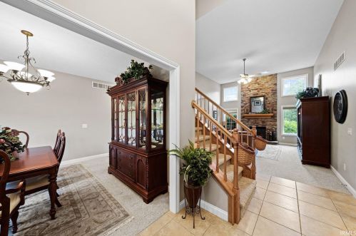 51537 Park Dr, Granger, IN 46530-6899