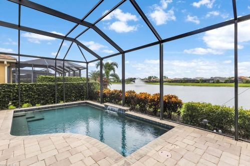 3688 Canopy Cir, Naples FL  34120-0698 exterior