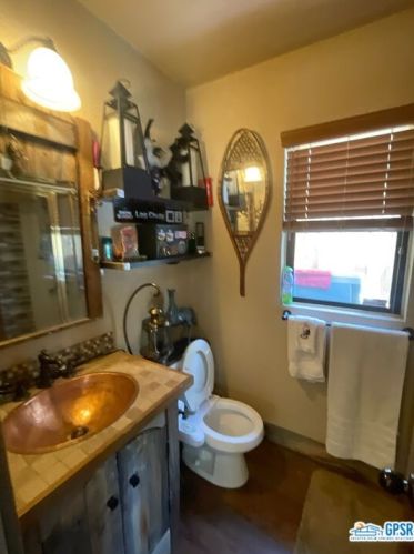 407 Garrick Way, Big Bear City CA  92314-8967 exterior