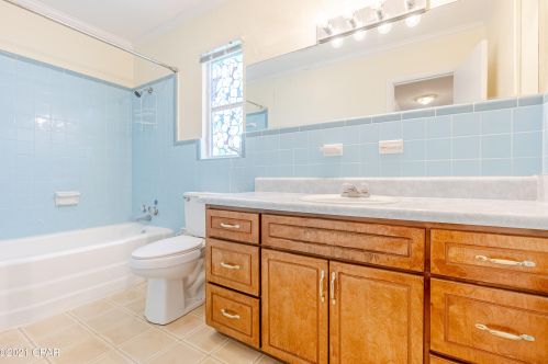 2487 3 Ave, Alford FL  32420-6847 exterior