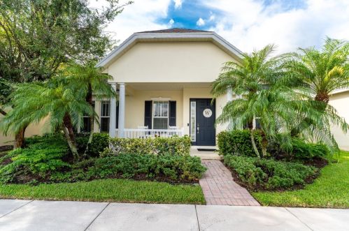 10591 Kelsey Way, Fort Pierce, FL 34987-1989