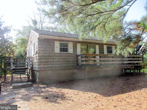 111 Texas Ave, Milton, DE 19968-9512