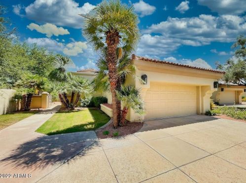 10475 100th St, Scottsdale AZ  85258-4767 exterior