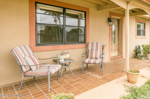 1570 Plum Ave, Merritt Island FL  32952-5850 exterior