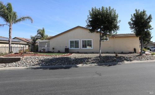 720 Livingston Pl, Rio Vista CA  94571-5116 exterior