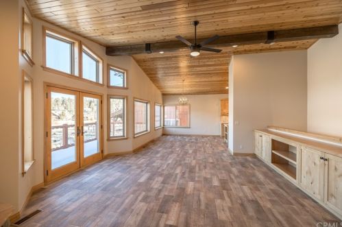 39045 Big Bear Blvd, Big Bear, CA 92315