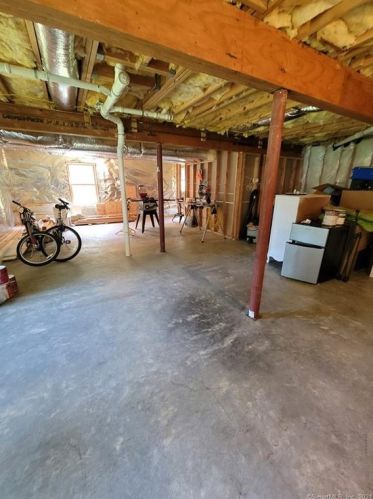 563 Cedar Mountain Rd, Litchfield CT  06787-2060 exterior