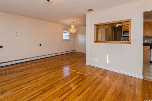 235 Farmers Ave, North Lindenhurst NY  11757-1815 exterior