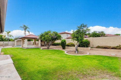 2316 Laurel St, Mesa AZ 85213-2237 exterior