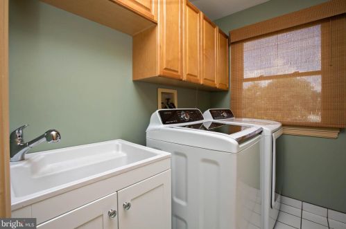 7 Mckinley Ave, Blenheim NJ  08012-5355 exterior