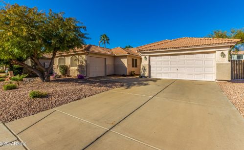 6606 Tonopah Dr, Glendale, AZ 85308-6626