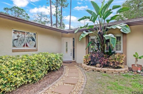 107 Oak St, Flagler Beach, FL 32136-3416