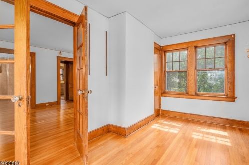 23 Stanford Pl, Montclair NJ  07042-5009 exterior