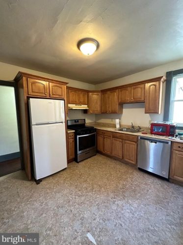 51 Franklin St, Lancaster PA  17602-3751 exterior