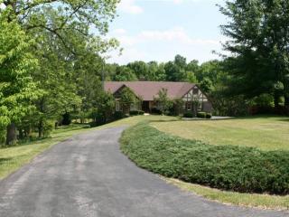 128 Willow Cir, Dyersburg, TN 38024-6531