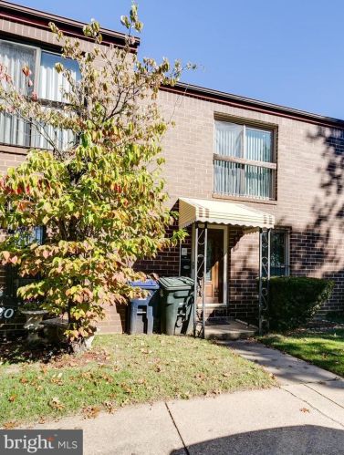 822 Wheeler Hill Dr, Washington, DC 20032-4143