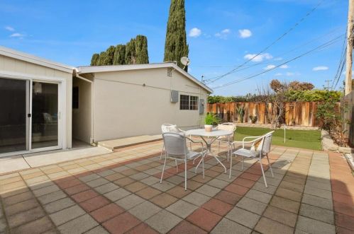 2044 Sullivan Ave, San Jose CA  95122-1675 exterior