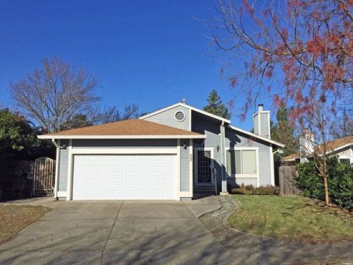 614 Donner Ln, Ukiah, CA 95482-7271