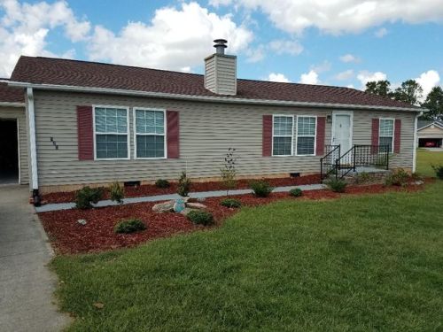 625 Paisley Ct, Hendersonville, NC 28739-7301