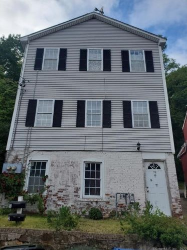 72 Main St, Norwich, CT 06360-5704