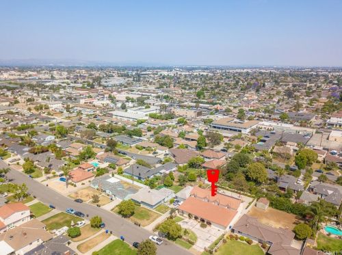 12070 Morning Ave, Downey CA  90242-2324 exterior