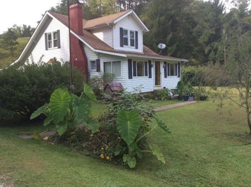3062 Clay Rd, Spencer, WV 25276-6932