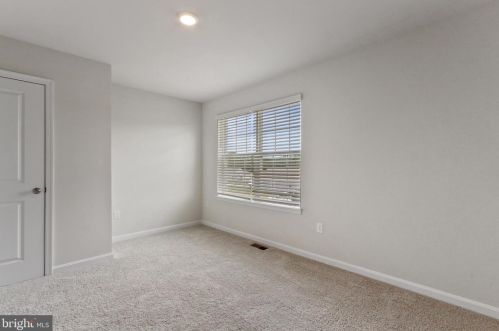 101 Brookside Ln, Gettysburg PA  17325-2026 exterior