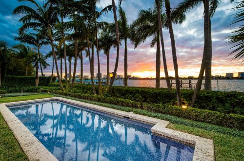 313 Dunbar Rd, Palm Beach, FL 33480-3716