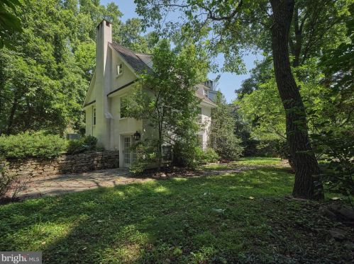 1683 Hilltop Rd, Birchrunville, PA 19421