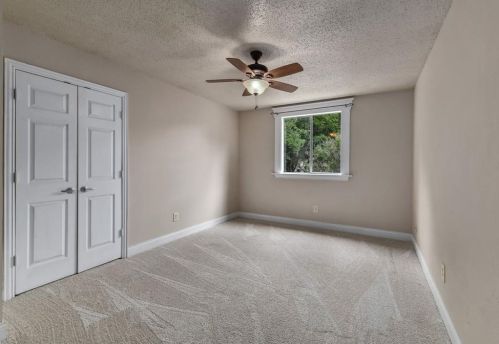 4220 Remington Park Ct, Lewisville TX  75028-3041 exterior