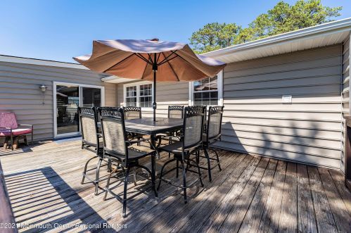 1229 Sylvania Pl, Lacey NJ  08731-4440 exterior