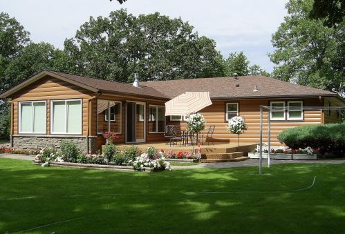 126 Freedom Rd, Alex, MN 56308-8903