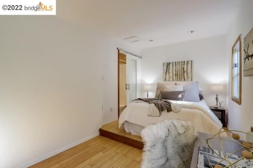 3963 Altamont Ave, Oakland CA 94605-2602 exterior