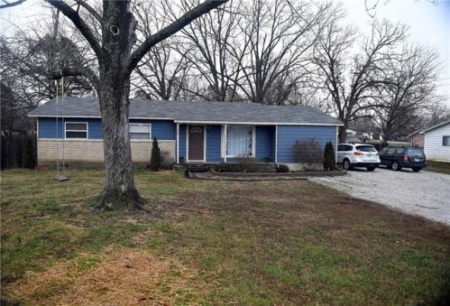 650 Ray Ave, Fayetteville, AR 72701-4544