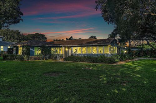 530 Swinton Ave, Delray Beach FL  33444-3956 exterior
