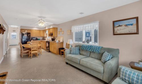 1950 Railway Ave, Pelican Island NJ  08751-1241 exterior