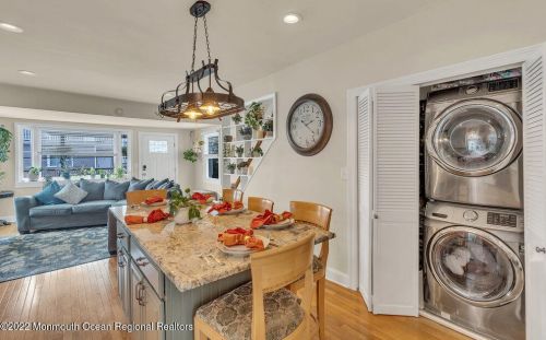 57 Barberie Ave, Monmouth Hills NJ  07732-1518 exterior