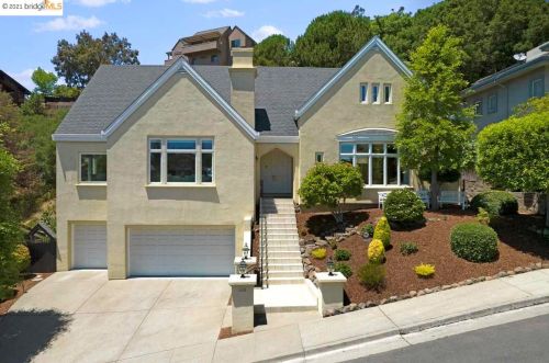 6133 Fairlane Dr, Oakland, CA 94611-1807