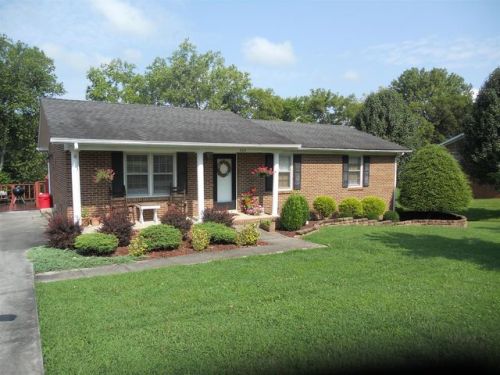 204 Kimela Dr, Woodbury, TN 37190-1320