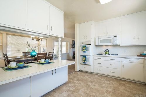 410 Harbison Ave, National City CA  91950-3033 exterior