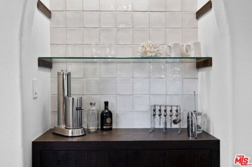 1208 Bel Air Dr, Santa Barbara CA  93105-4602 exterior