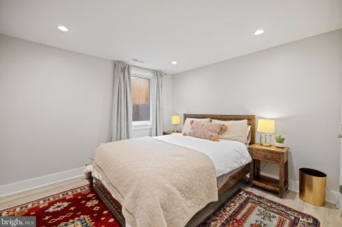 308 Quackenbos St, Washington DC  20011-1654 exterior