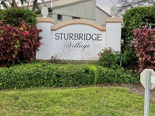 11995 Sturbridge Ln, West Palm Beach, FL 33414-5763