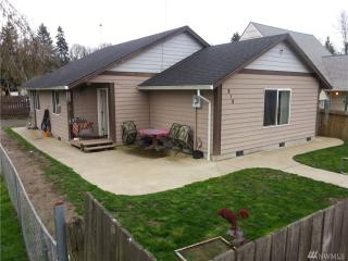 810 Pacific Ave, Kelso, WA 98626-3609