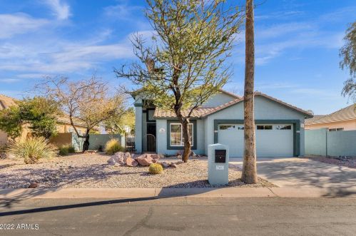 341 San Marcos Dr, Chandler, AZ 85225-9565