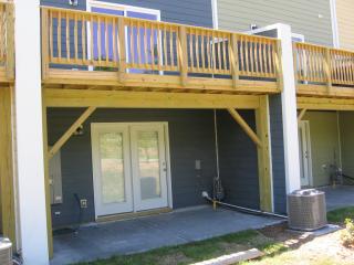 426 Hofman Ct, Cary NC  27519-7450 exterior