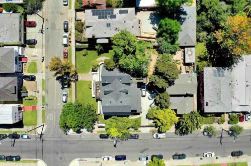 2043 7th Ave, Oakland CA 94606-1943 exterior