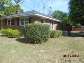 1921 Crestview Dr, Fayetteville NC  exterior