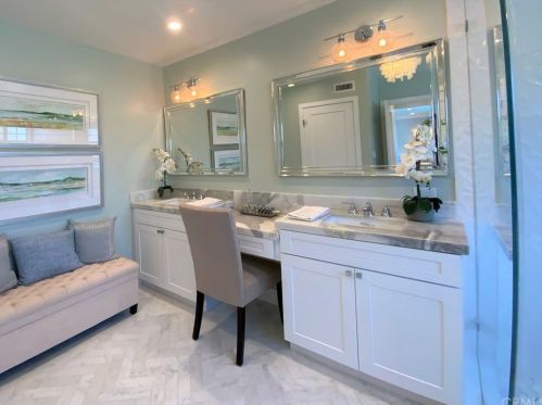 1657 Gates Ave, Manhattan Beach CA  90266-7028 exterior